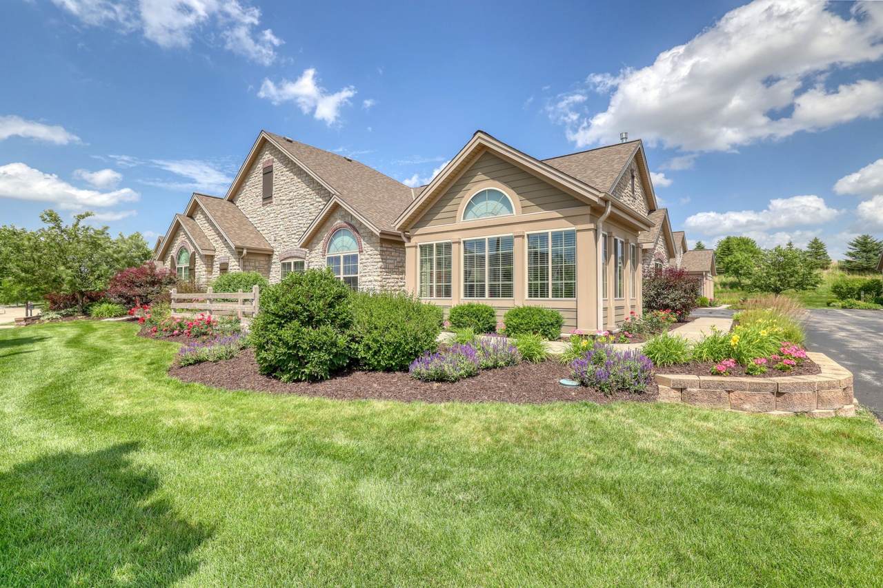 W250N5002 William Dr - Photo 1