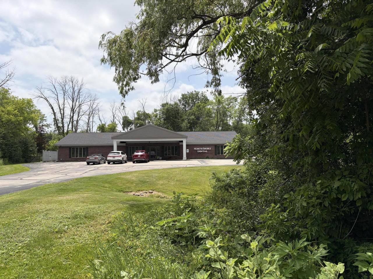 2505 Mequon Rd - Photo 1