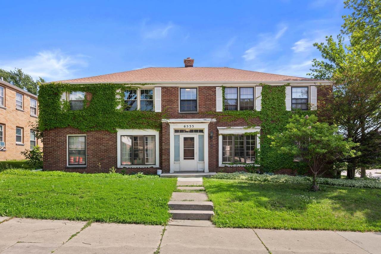 6533 Center St - Photo 1
