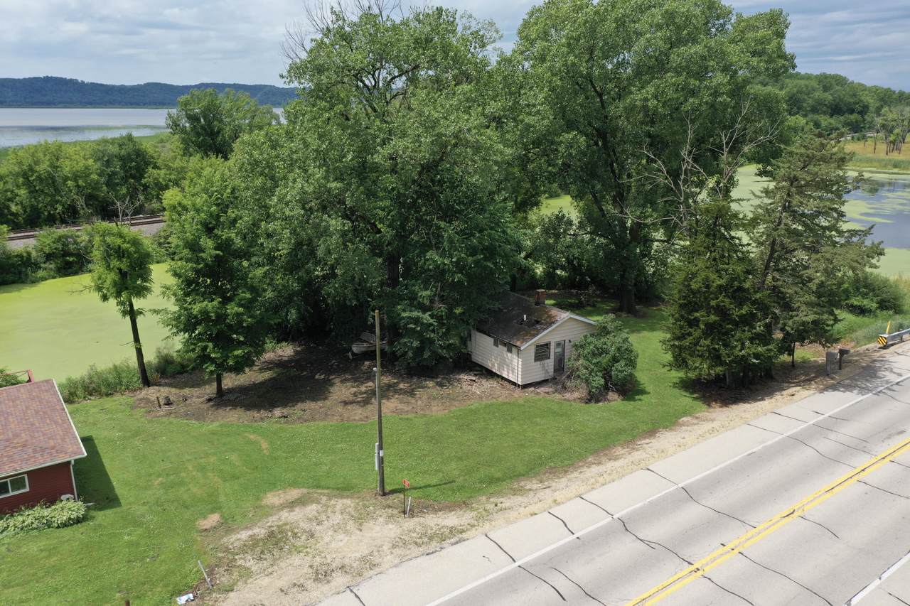 15917 State Highway 35 - Photo 1