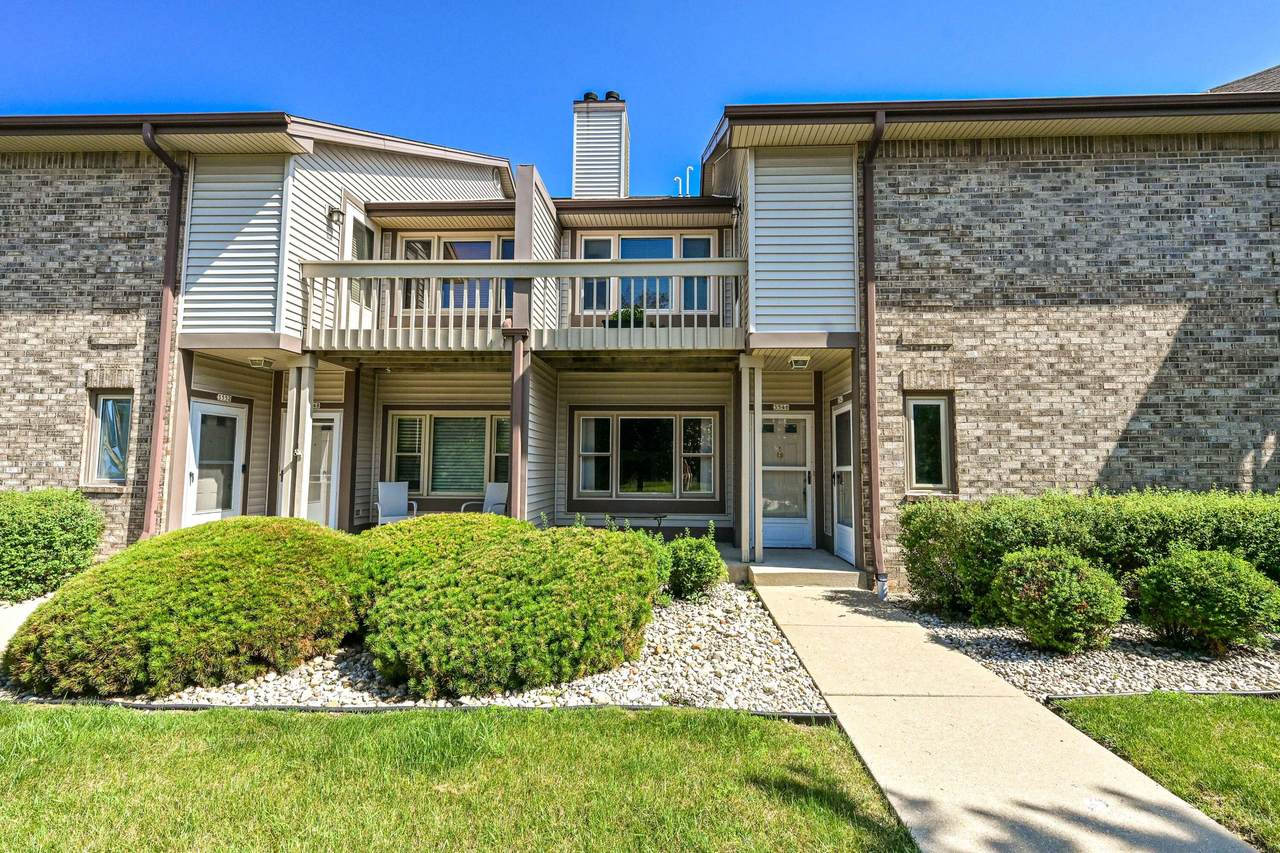 3546 Rawson Ave - Photo 1