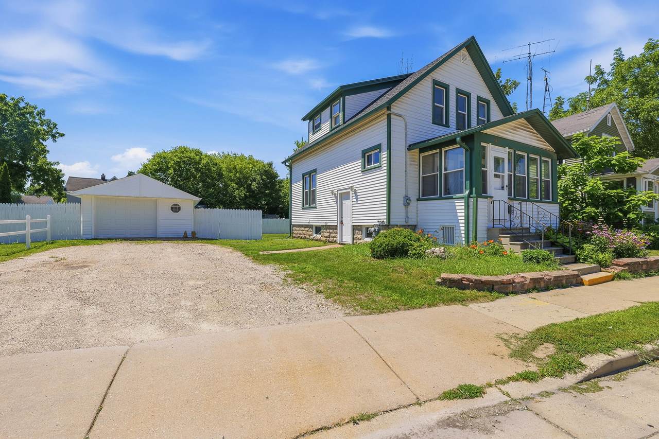 180 Park Ave - Photo 1