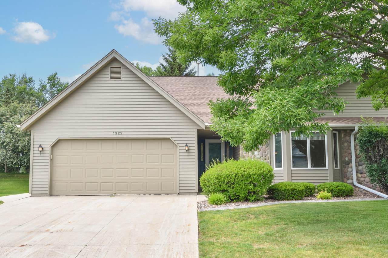 1322 Hidden Fields Dr - Photo 1