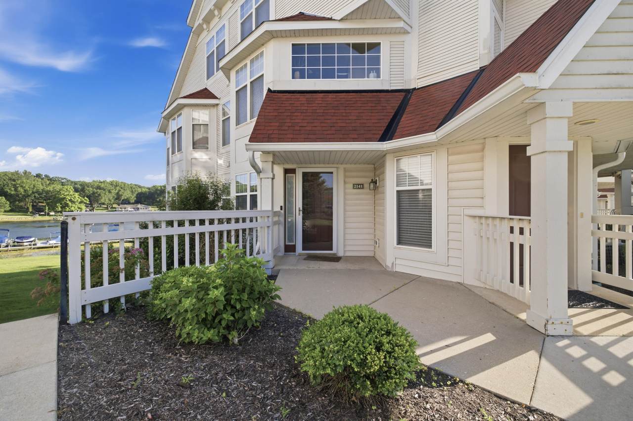 2141 Landings Ln - Photo 1