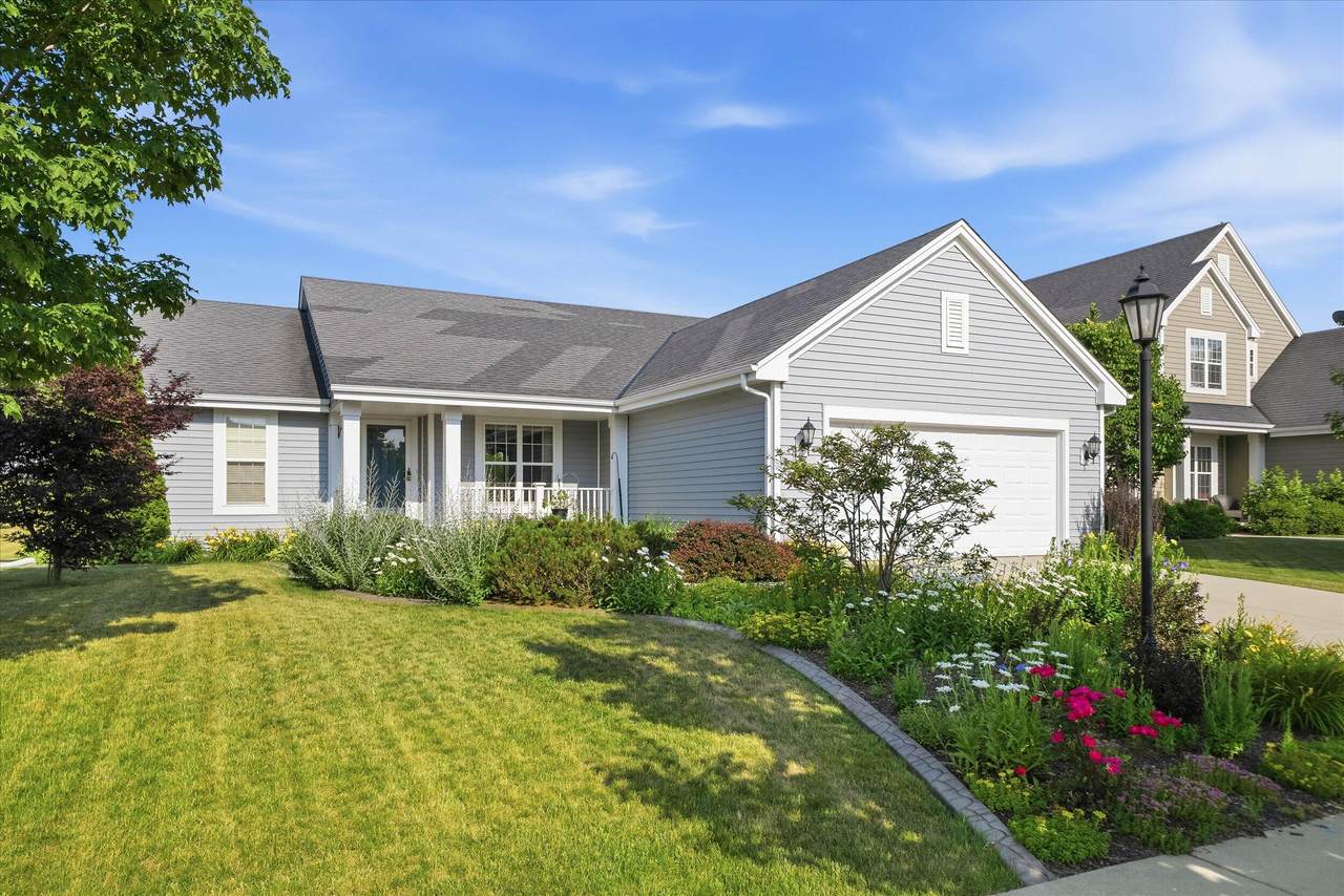 366 Indigo Dr - Photo 1