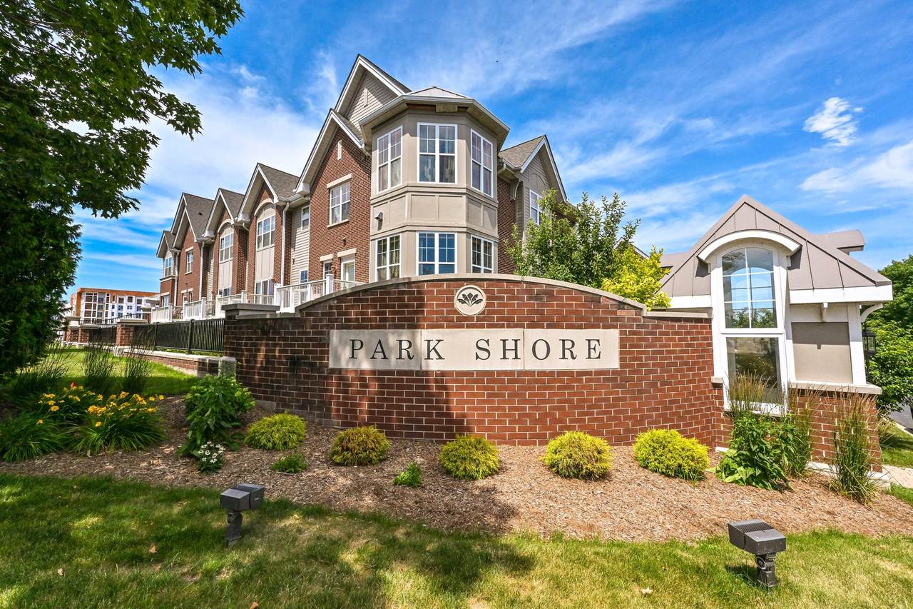3930 Lake Dr - Photo 1