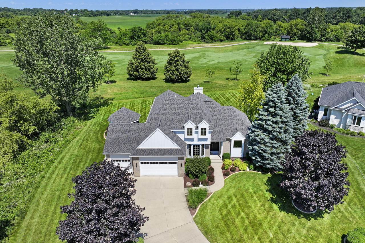 1570 Fairway Ct - Photo 1