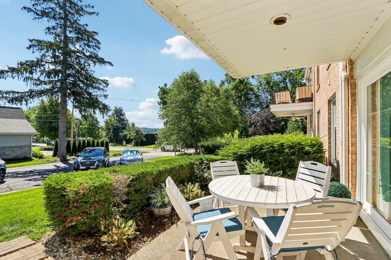 1305 Main St - Photo 1