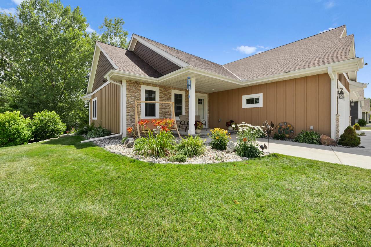 6996 Barney Ct - Photo 1
