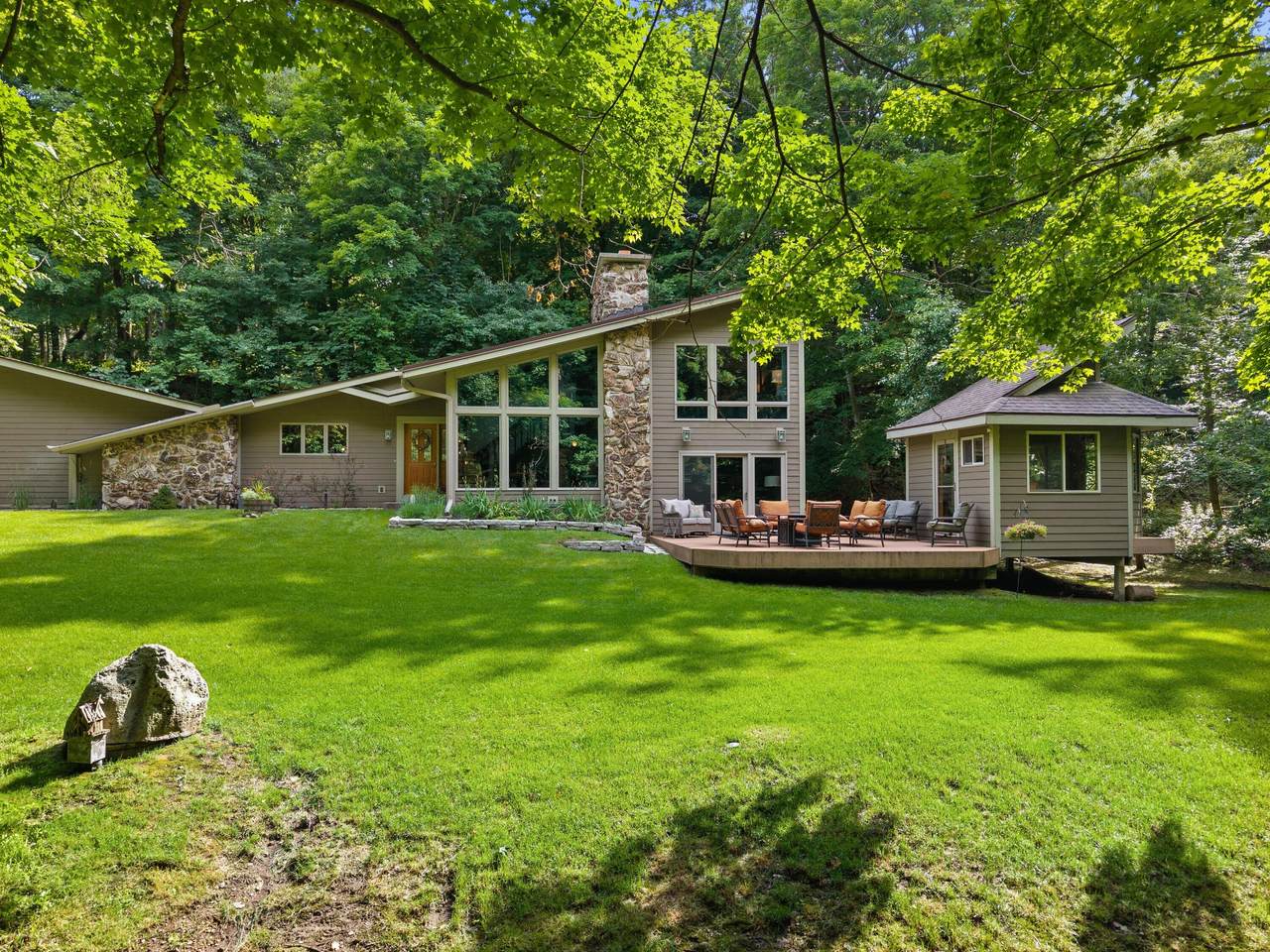 https://bt-photos.global.ssl.fastly.net/milwaukee/1280_boomver_1_1971131-2.jpg
