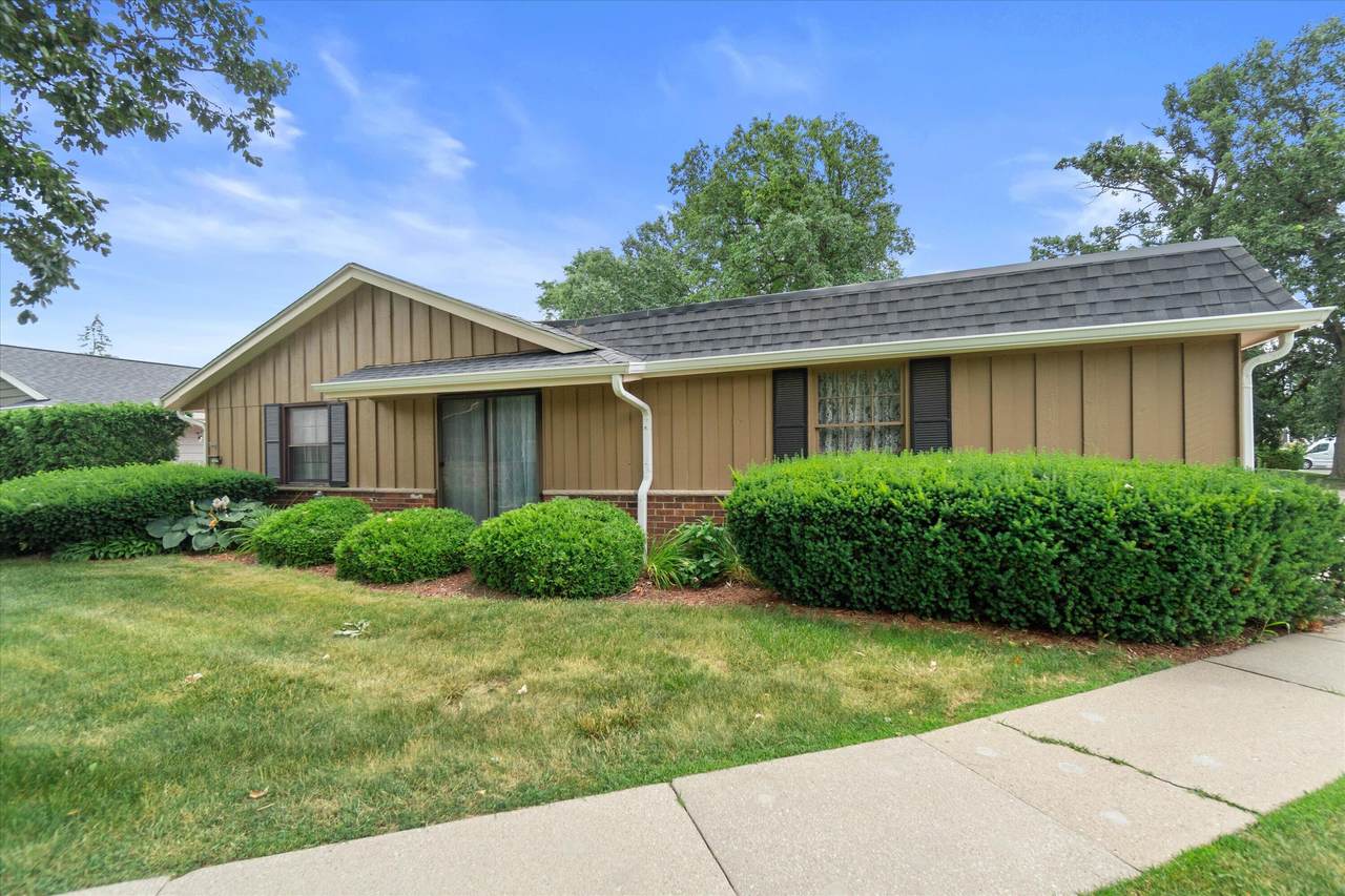 5228 Woodbridge Ln - Photo 1