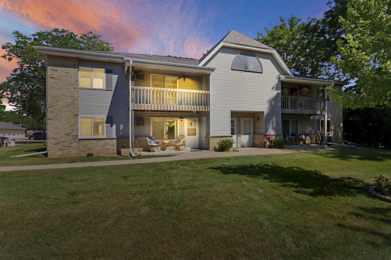 26602 Lilac Ln - Photo 1