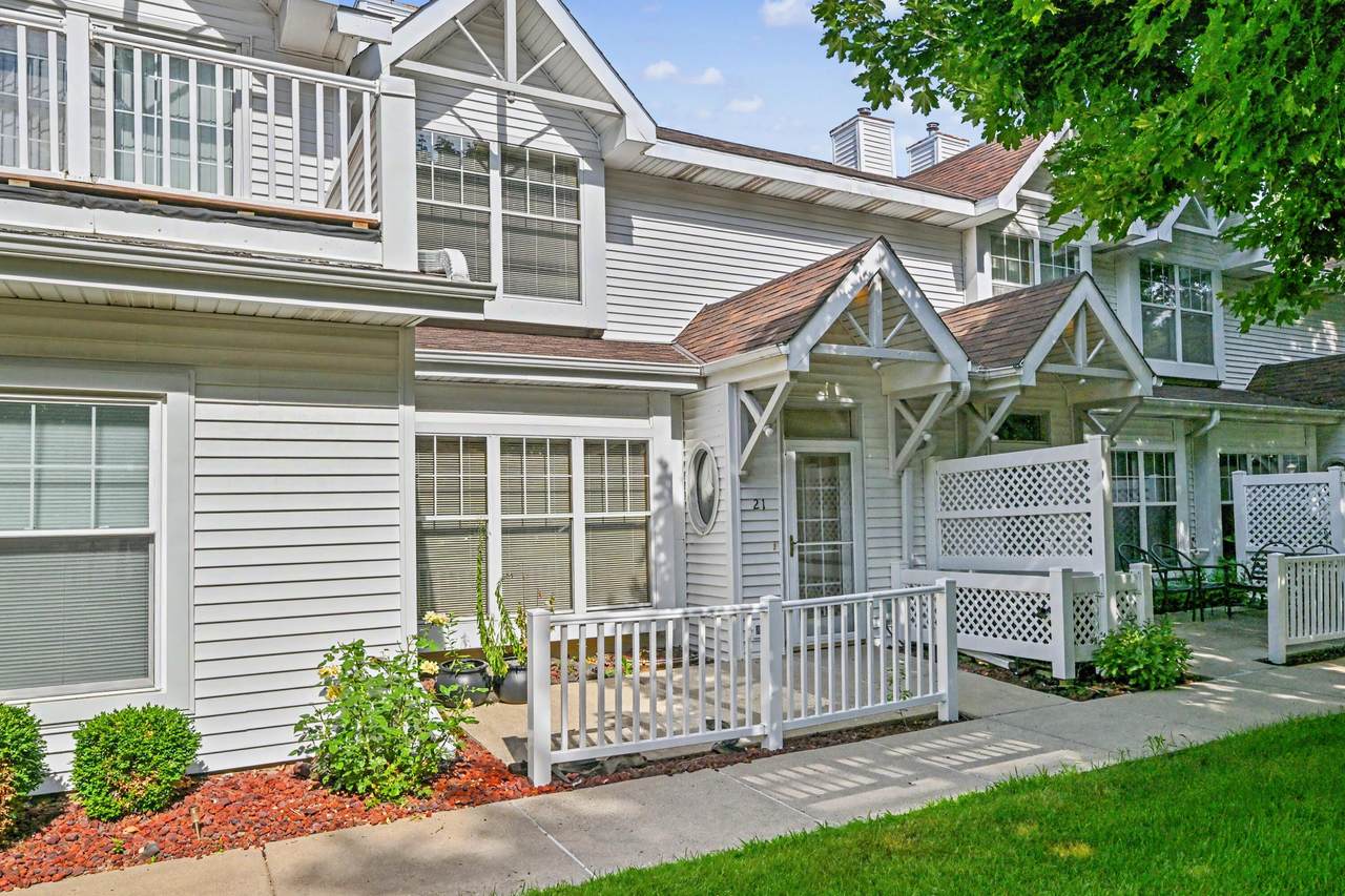 6235 Creekside Dr - Photo 1