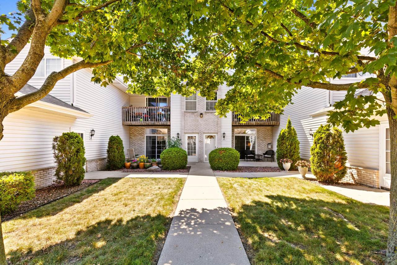 6200 Creekside Dr - Photo 1