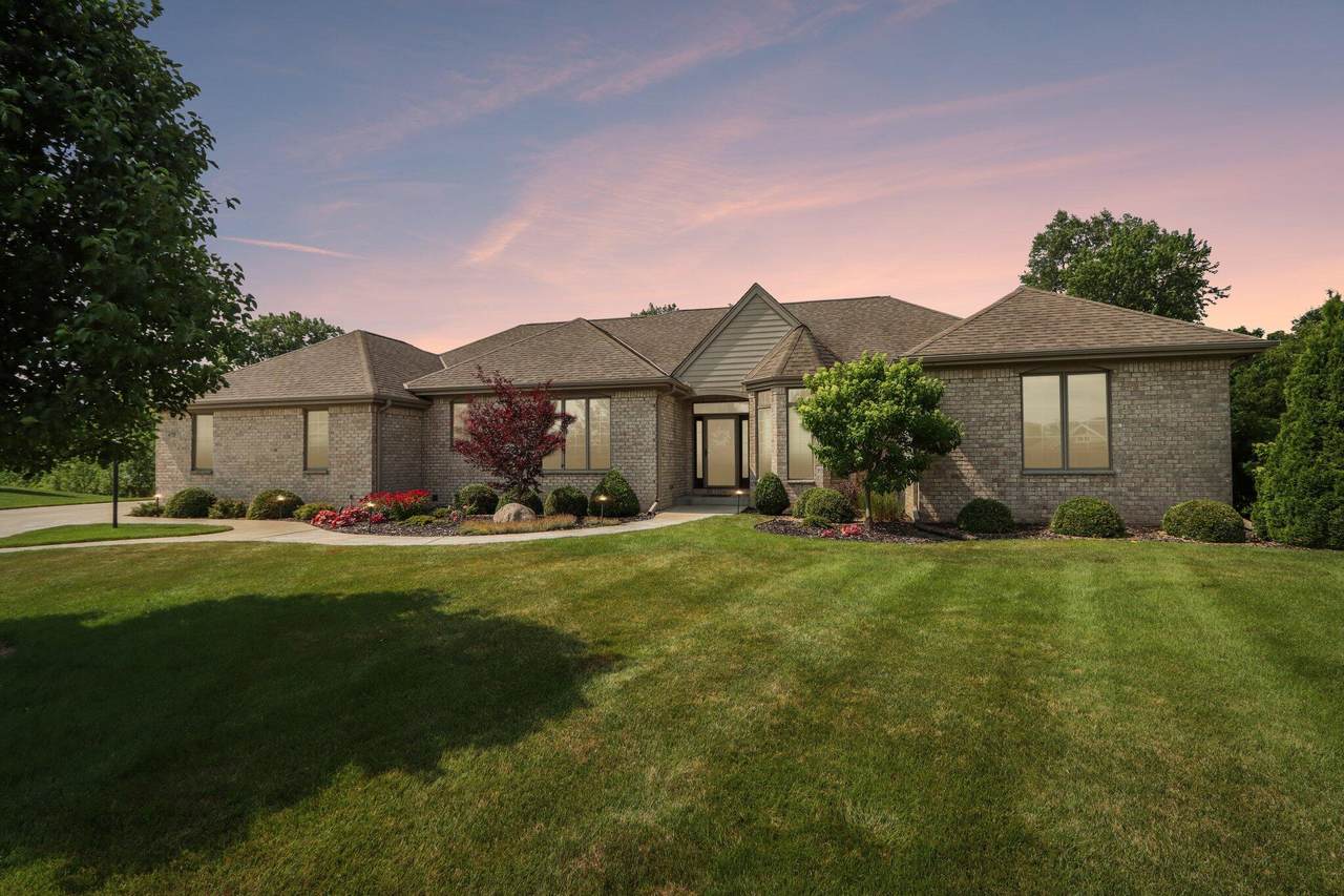 6735 Blue River Way - Photo 1