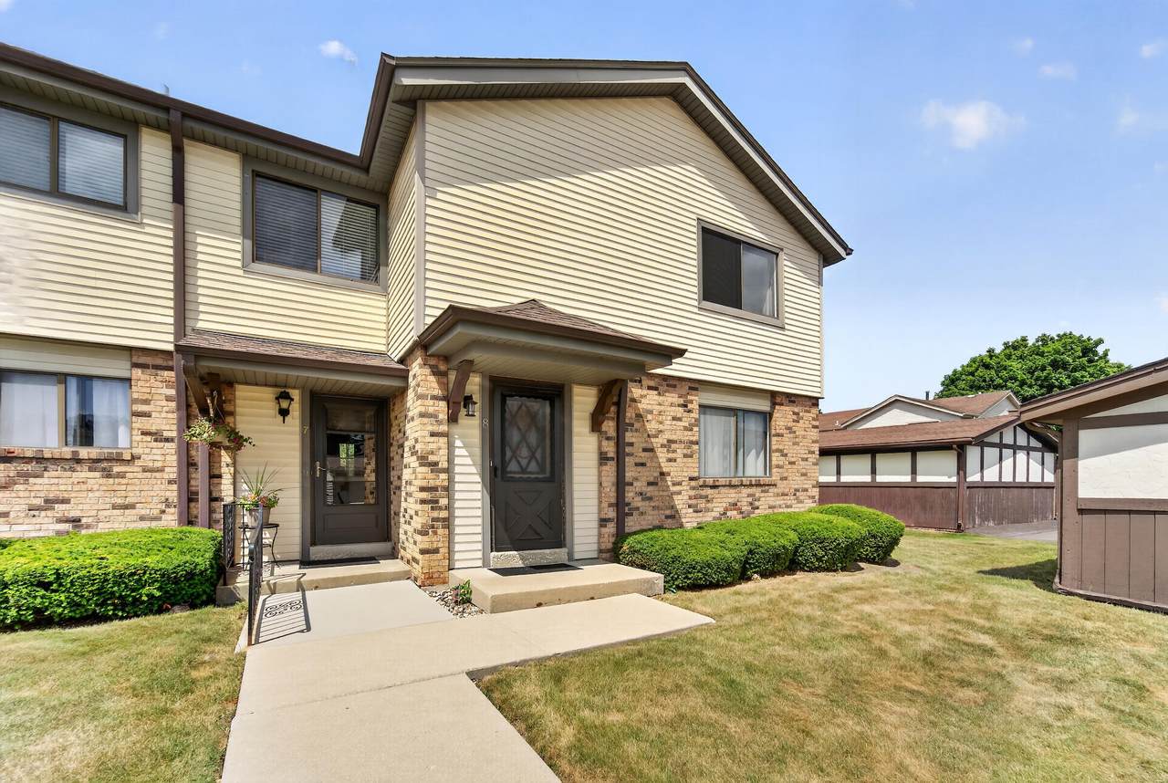 5728 Cambridge Cir - Photo 1