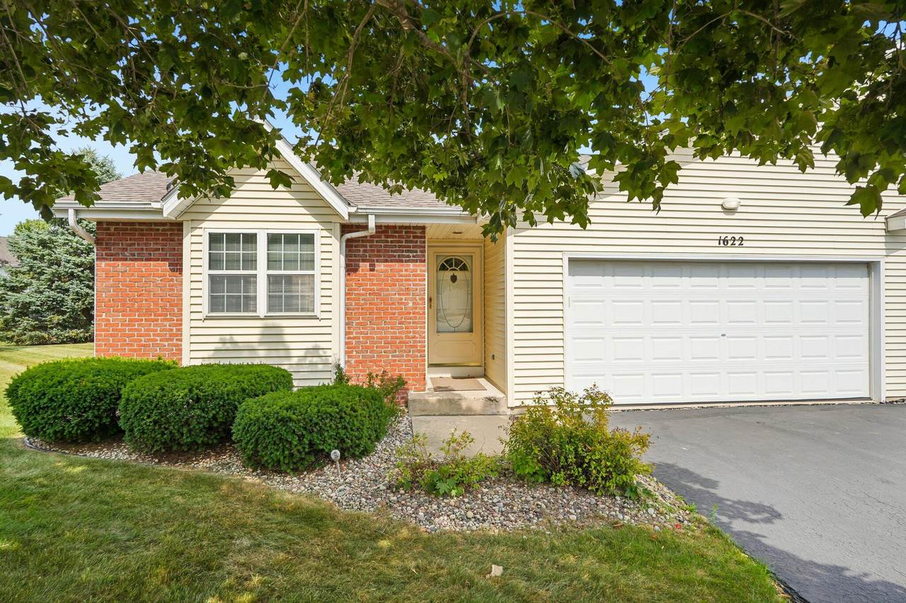 1622 Goldenrod Cir - Photo 1