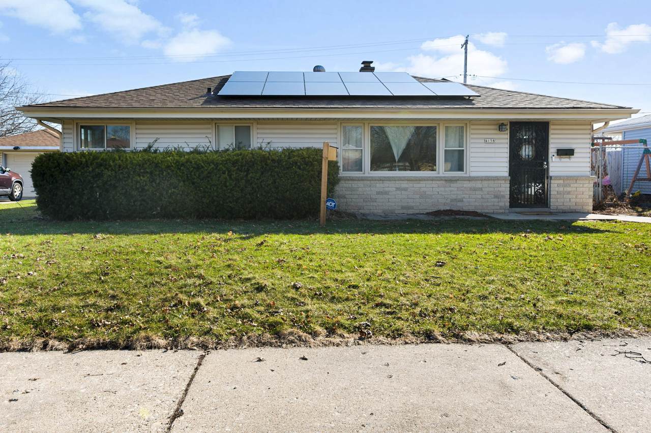 4158 77th St - Photo 1