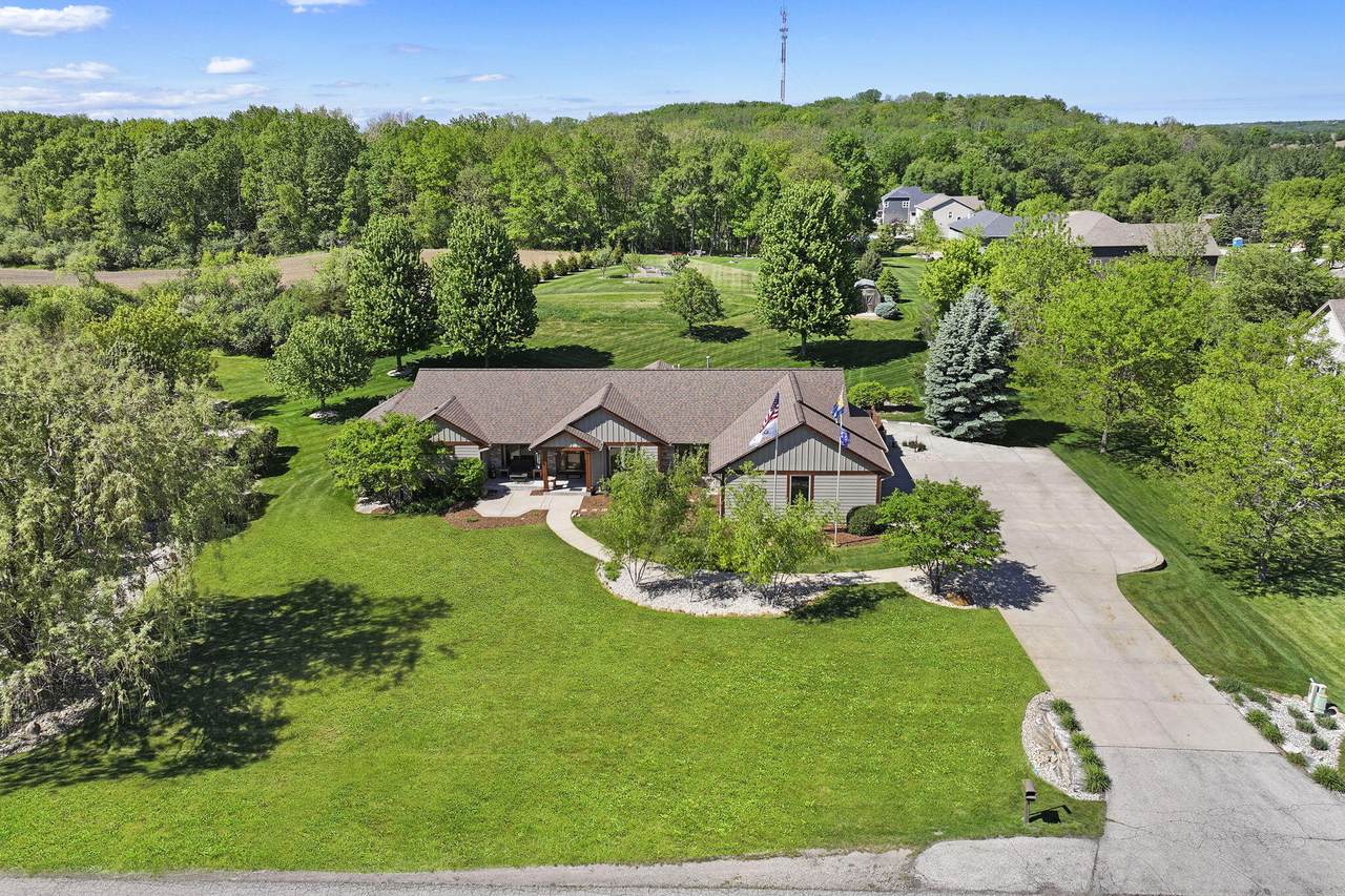6724 Horseshoe Trl - Photo 1