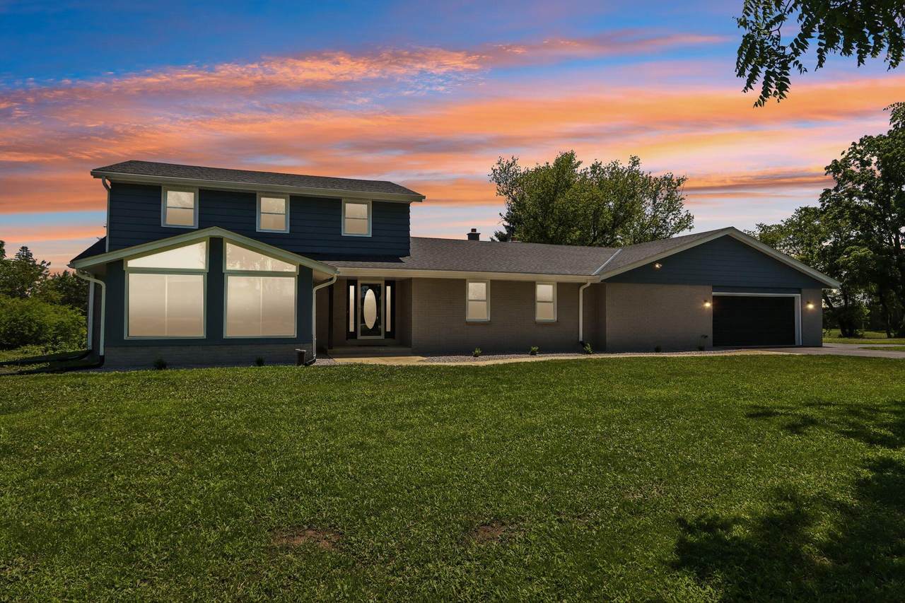 10780 92nd St - Photo 1