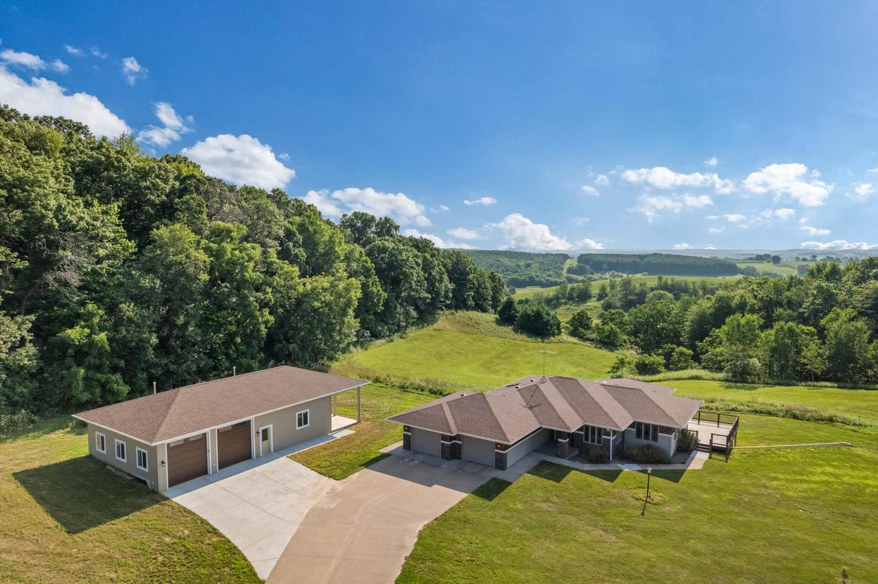 W13878 Shepherd Rd - Photo 1