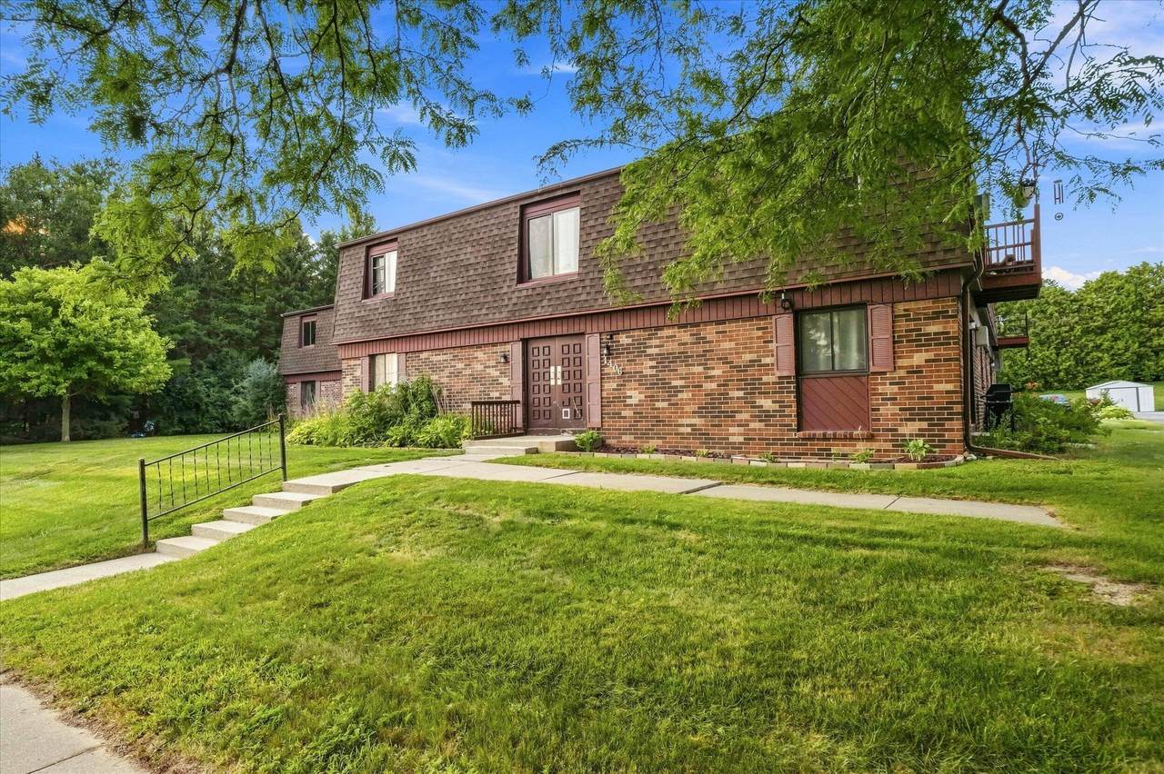1406 Creek Rd - Photo 1