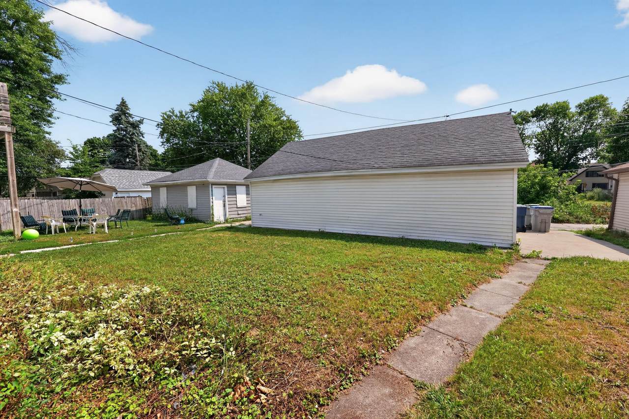 5358 39th St - Photo 1