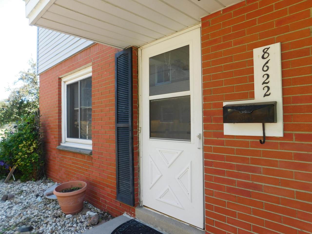 8622 Villard Ave - Photo 1