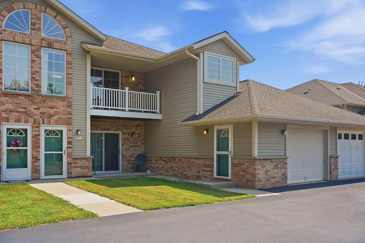 702 Shepherds Dr - Photo 1