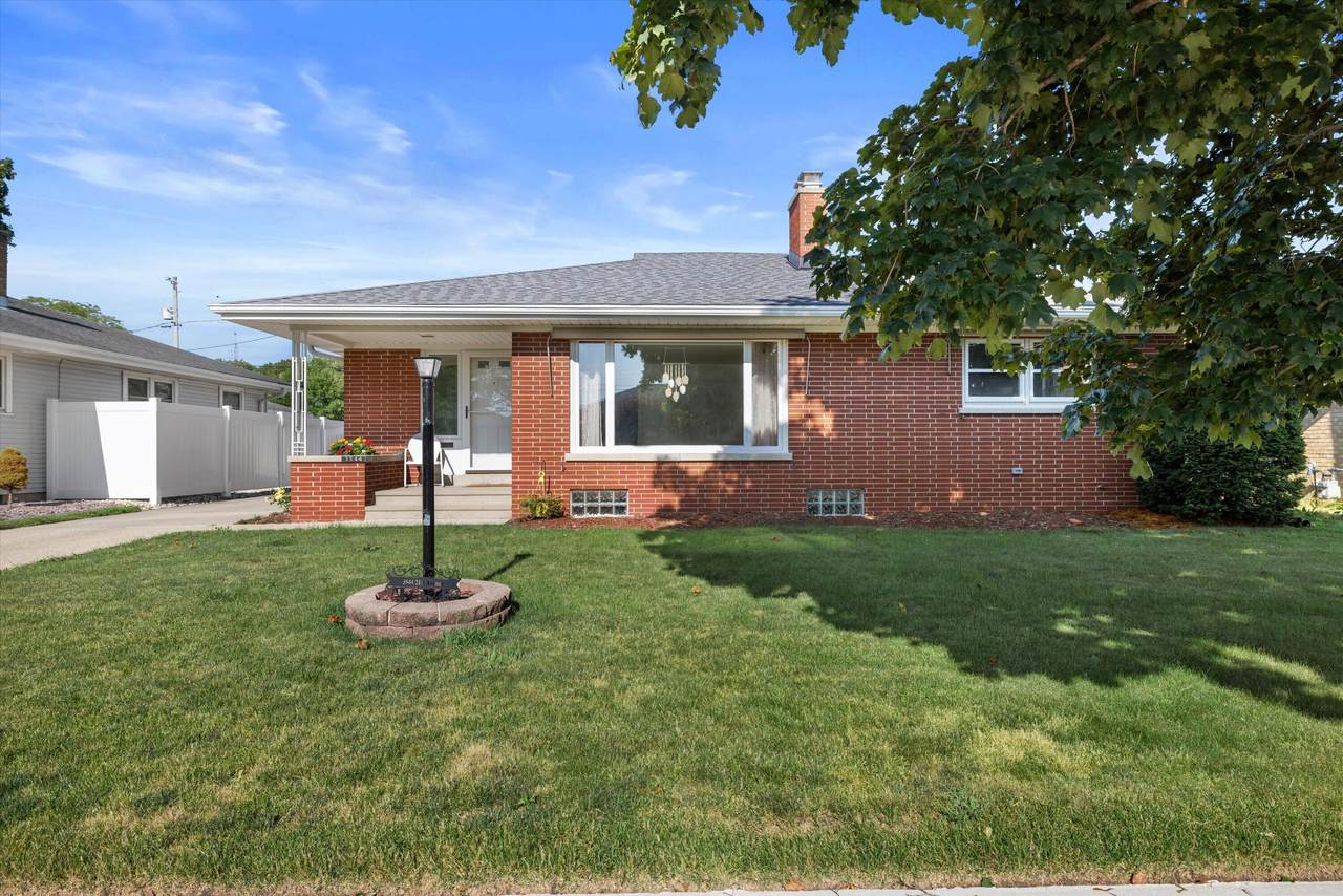 3544 21st Ave - Photo 1