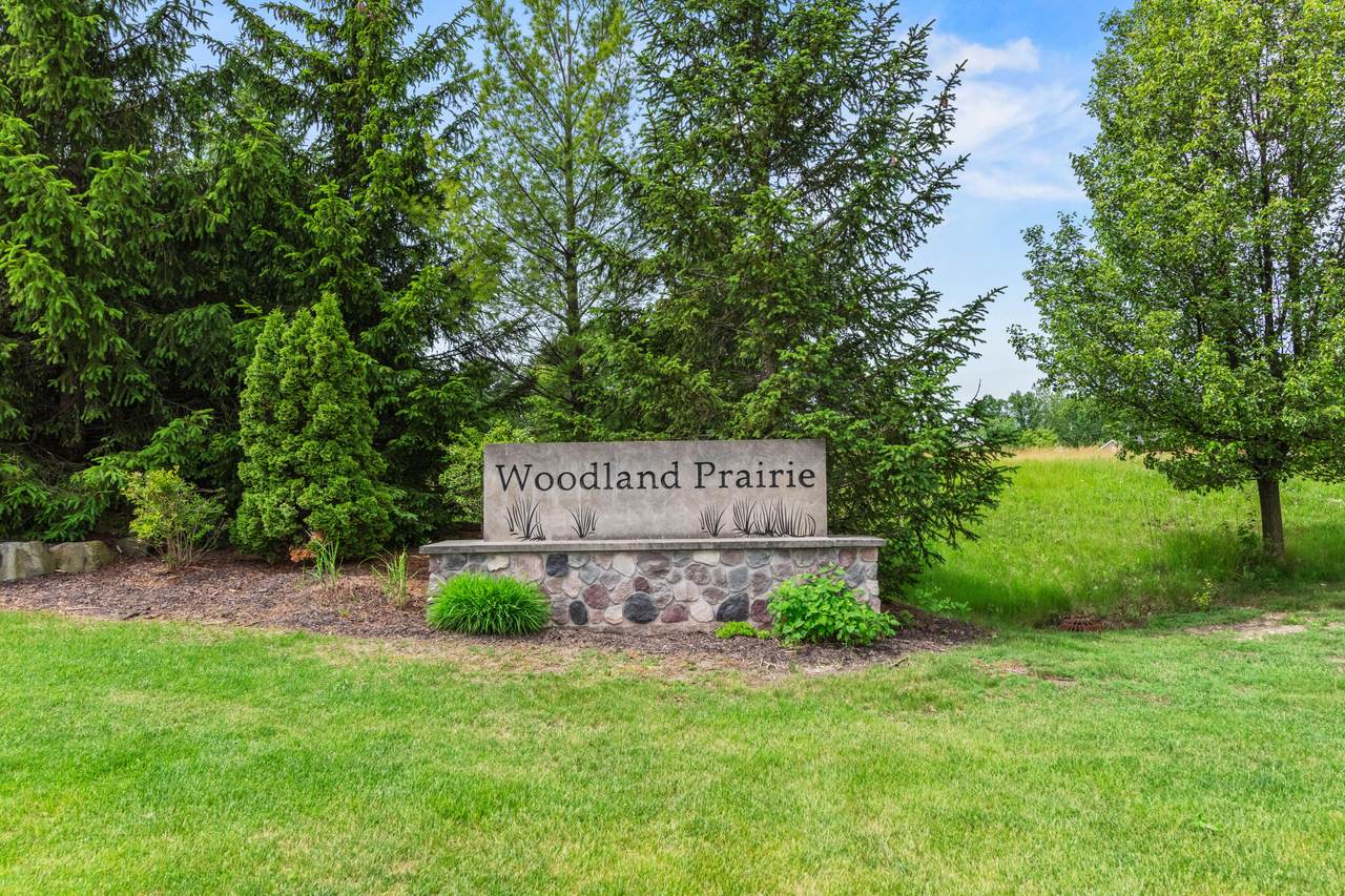 6751 Prairiewood Ln - Photo 1