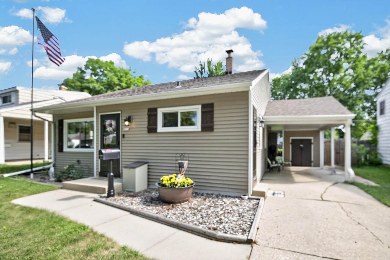 8036 Scranton Pl - Photo 1