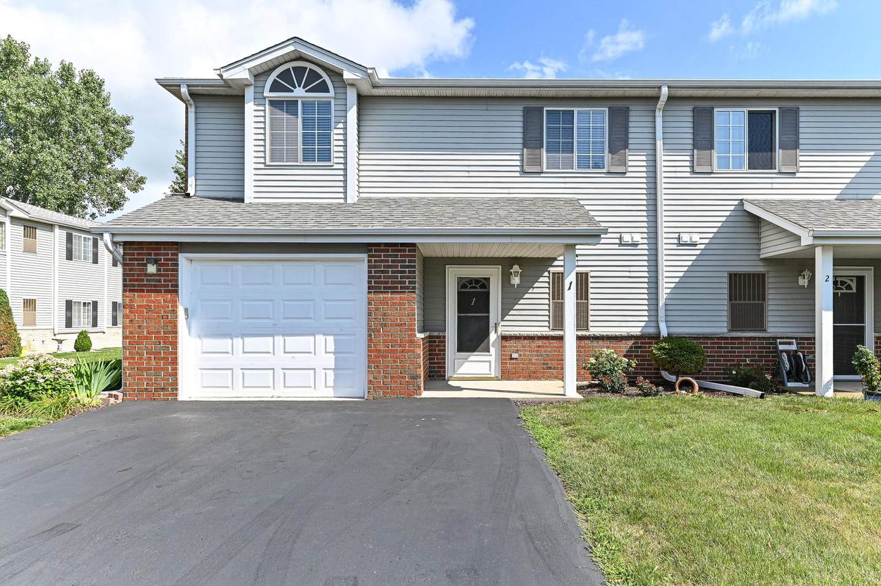 7122 Fieldview Dr - Photo 1