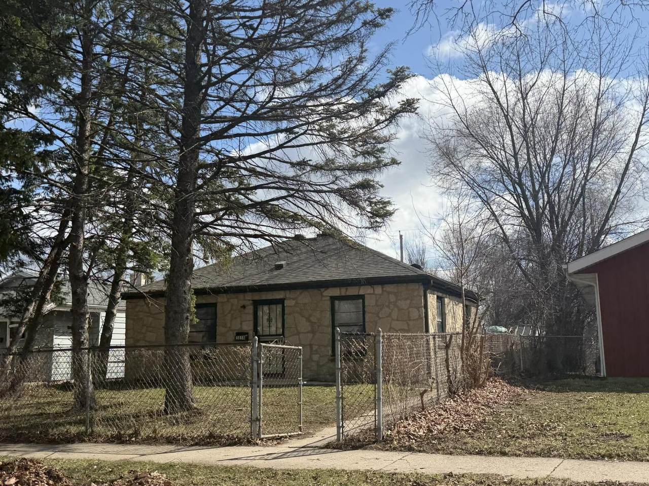 https://bt-photos.global.ssl.fastly.net/milwaukee/1280_boomver_1_1974816-2.jpg
