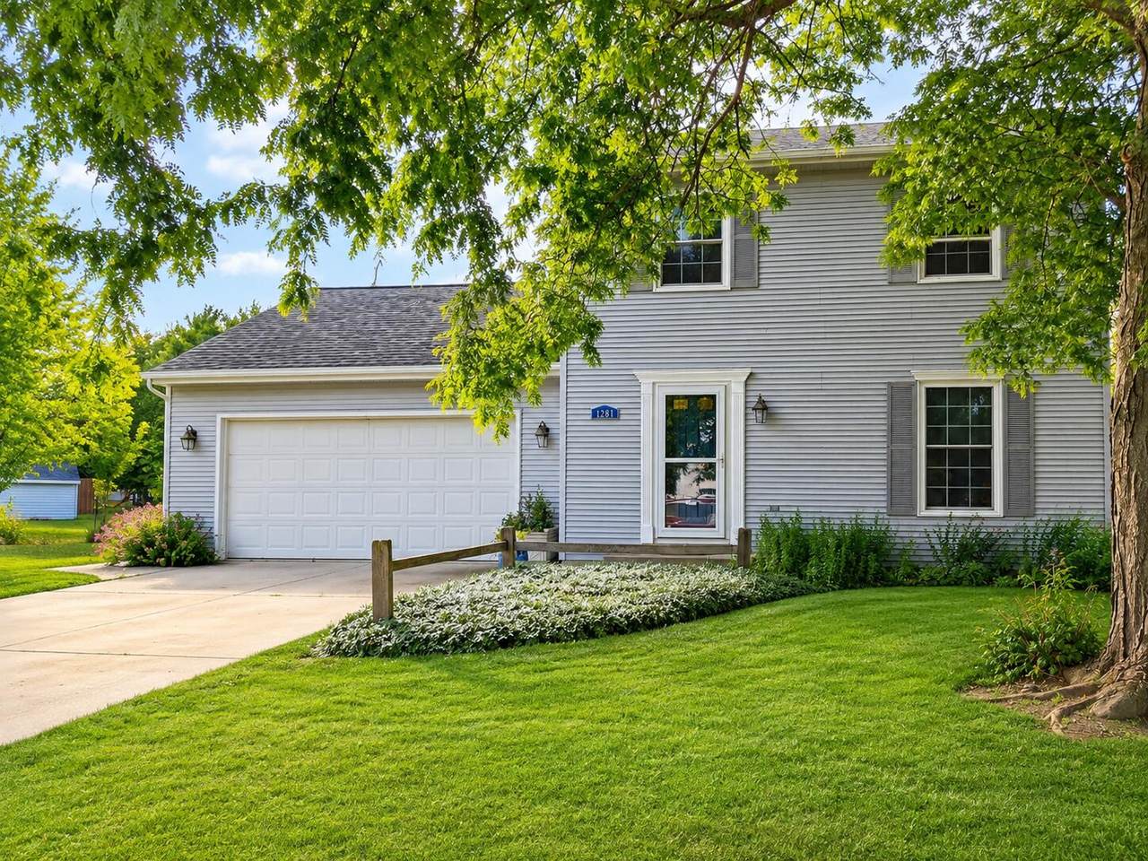 128 Tower Dr - Photo 1