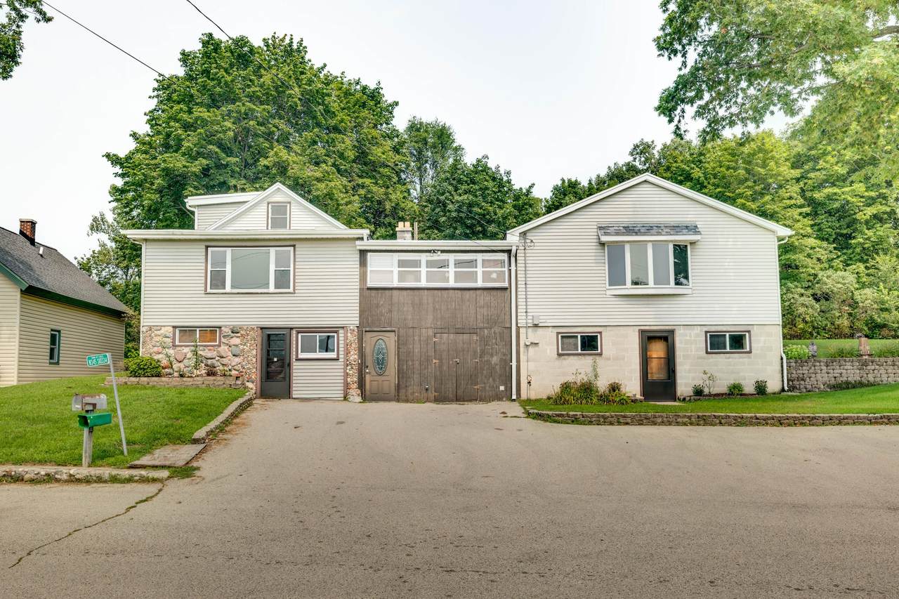 W345S10334 Wambold Rd - Photo 1