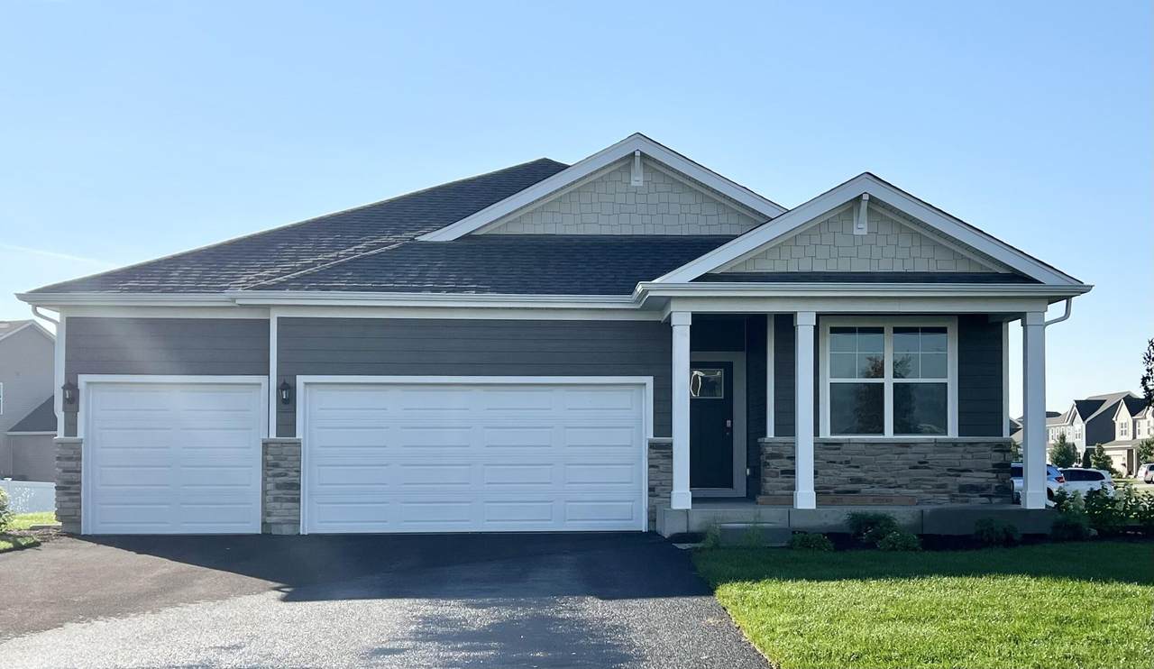5739 Hunter Dr - Photo 1