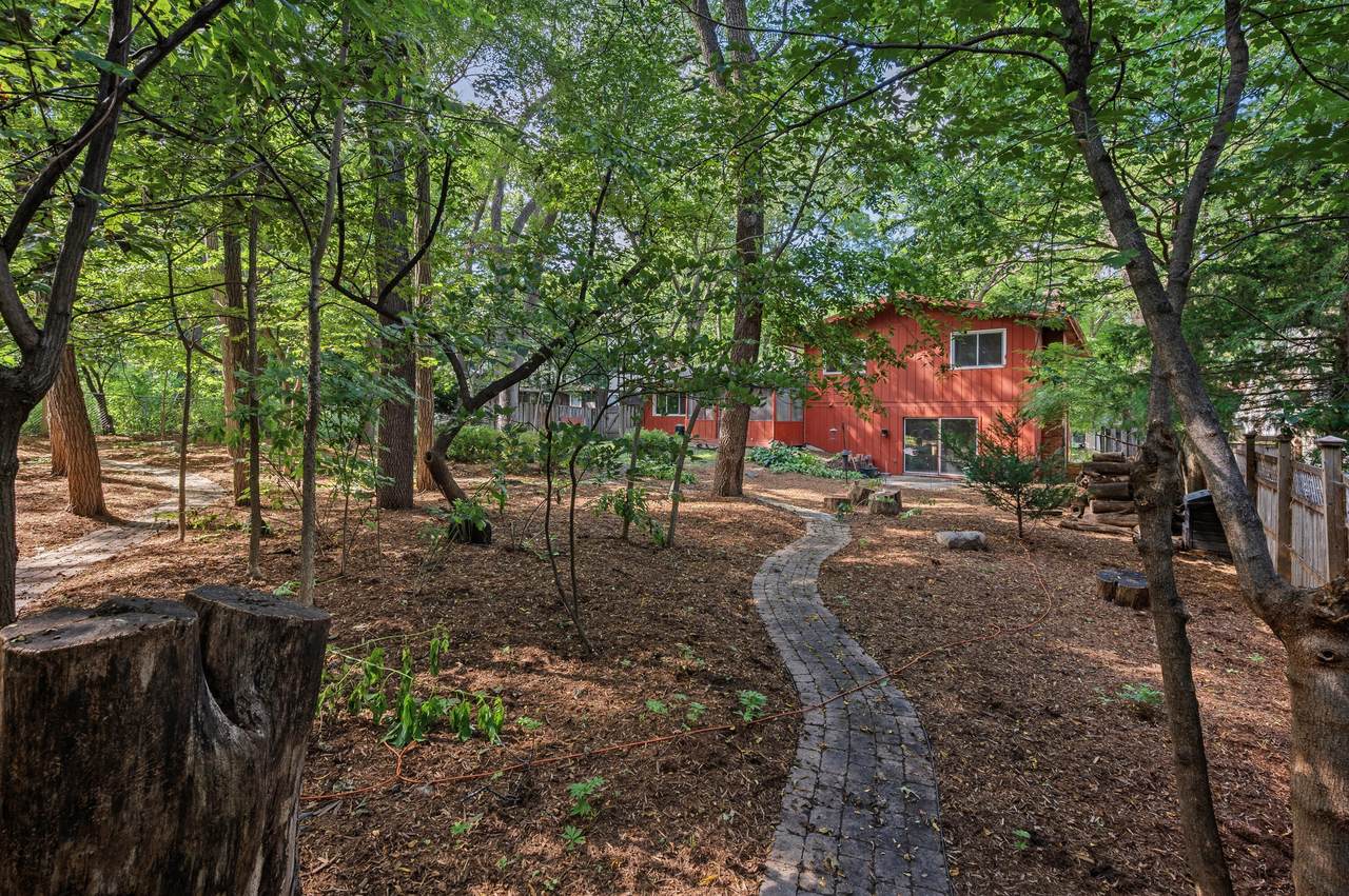 2909 Pelham Rd - Photo 1
