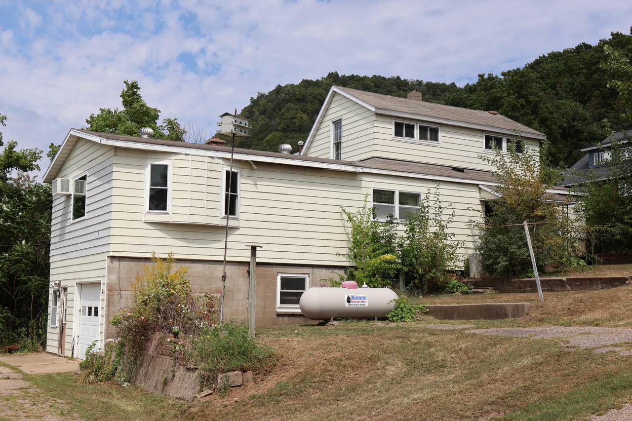 100 2nd St - Photo 1