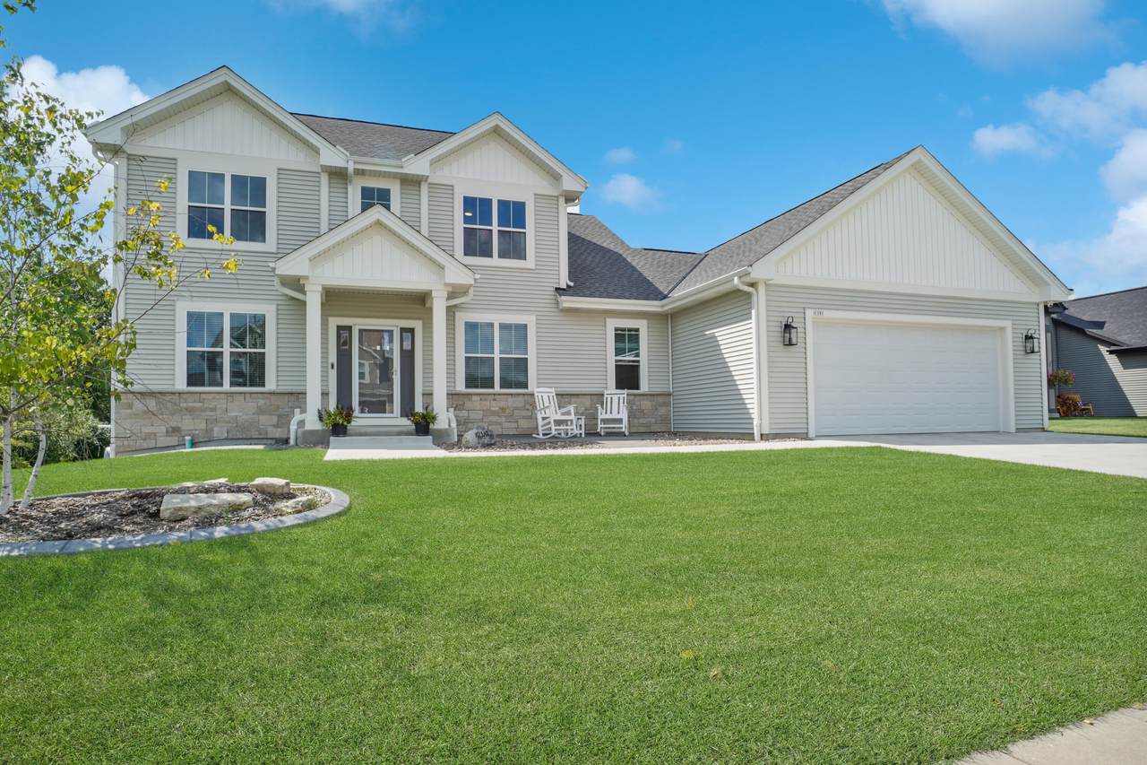 1391 Bluestem Trl - Photo 1