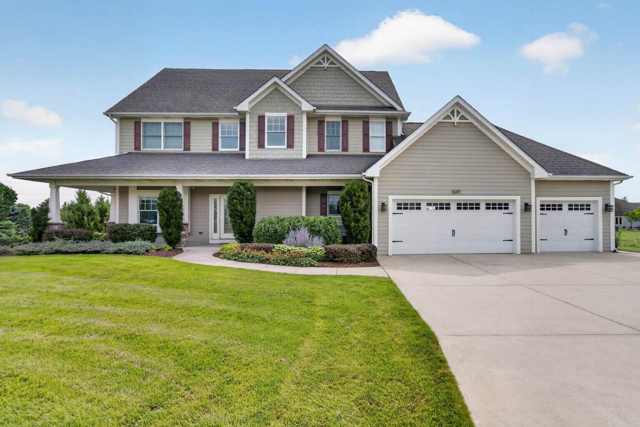1347 Stillwater Cir - Photo 1
