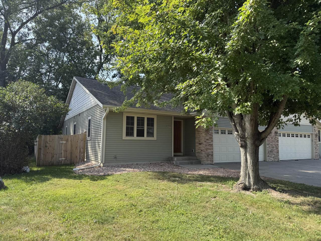 422 Callaway Blvd - Photo 1