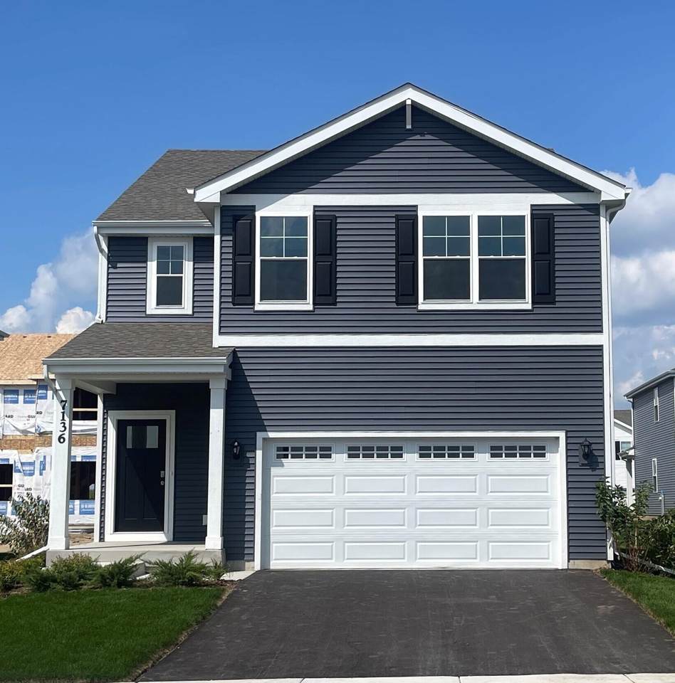7136 Fair Oaks Rd - Photo 1