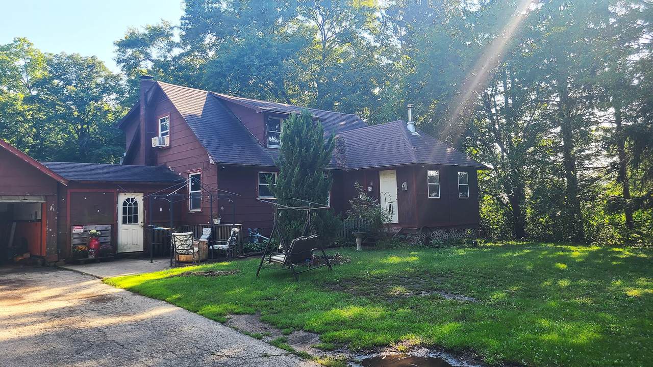13211 Wilmot Rd - Photo 1