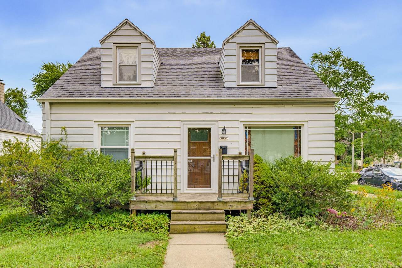 3832 Herman St - Photo 1
