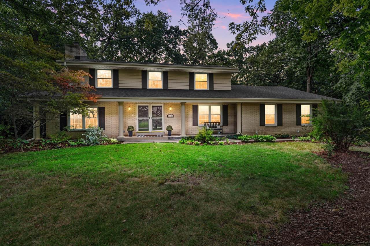 5003 Bluebird Ln - Photo 1