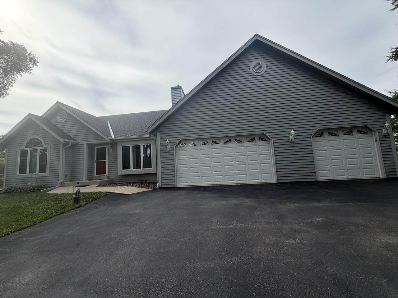 2135 Sherman Rd - Photo 1