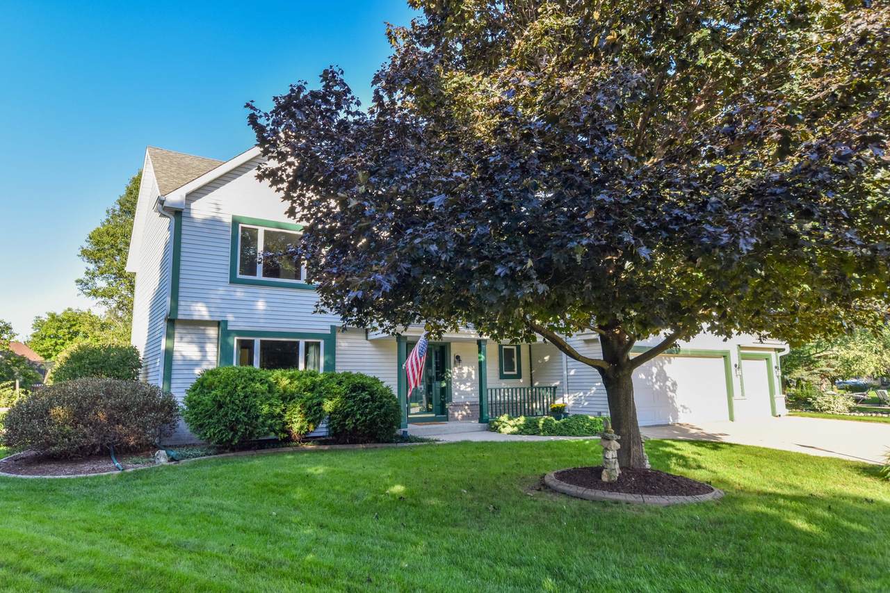 N58W24838 Cardinal Ct - Photo 1