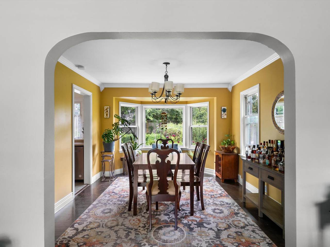 1009 Waldo Blvd - Photo 1