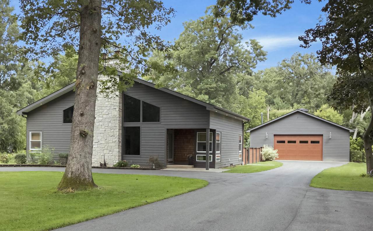 1404 Del Oaks Ln - Photo 1